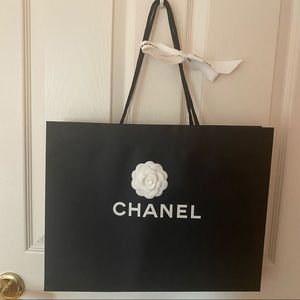 Chanel shopping bag